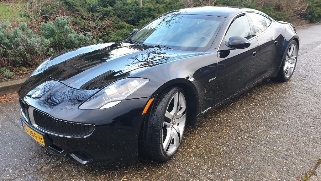 Fisker Karma 2.0 E 156KW 2012 Zwart, Auto's, Achterwielaandrijving, Zwart, 4 cilinders, 4 stoelen