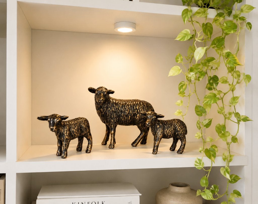 SCHAAP MET 2 LAMMETJES / bronzen beeld, Verzamelen, Dierenverzamelingen, Ophalen of Verzenden, Nieuw, Boerderijdier, Beeldje of Figuurtje