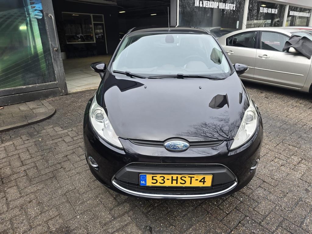 Ford Fiesta 1.25 Titanium | NW APK | 12MND GARANTIE | AIRCO, Voorwielaandrijving, Stof, 1242 cc, 82 pk