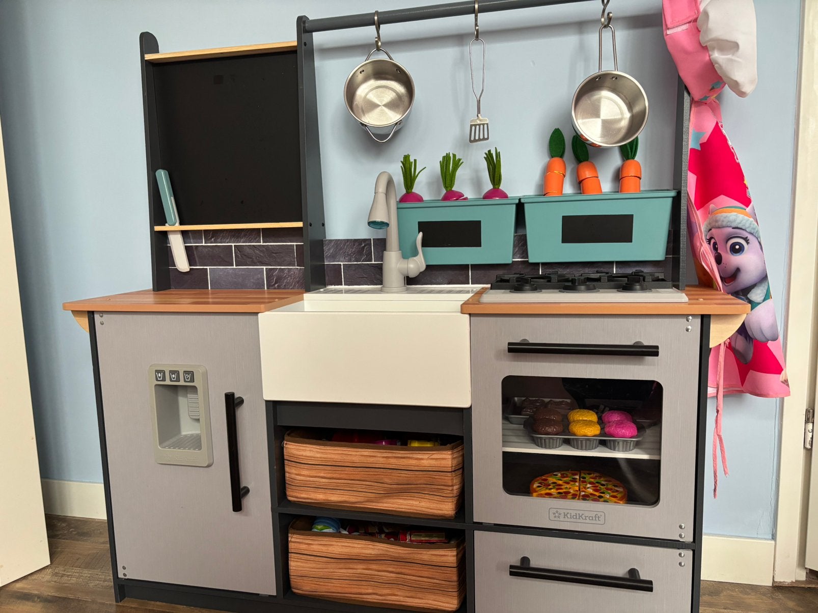 Kidkraft speelkeuken incl toebehoren, Ophalen, Gebruikt