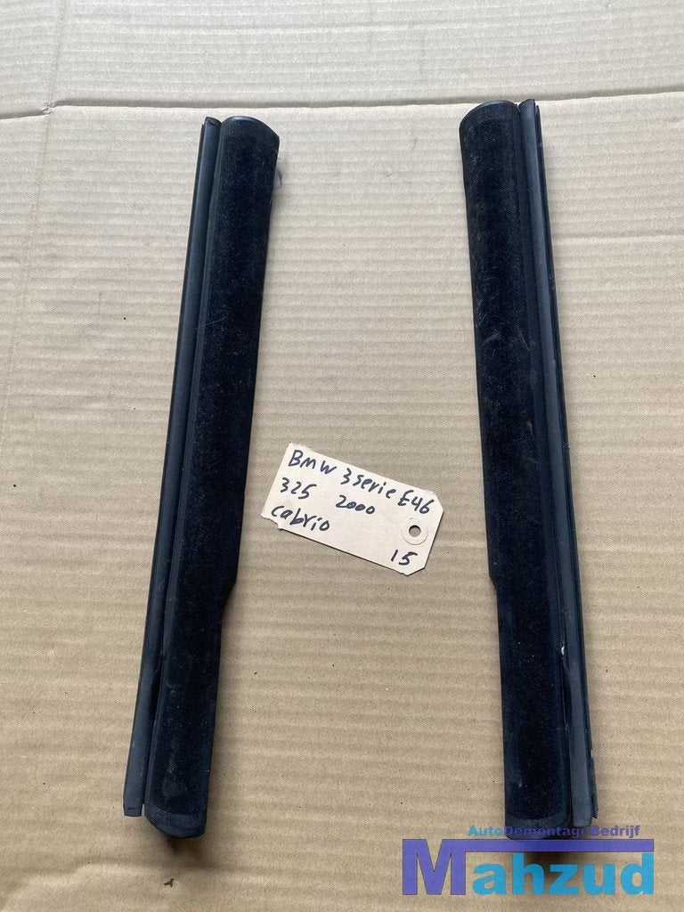 BMW E46 CABRIO links rechts DAK rubber (midden), Petuelring 130
80788  Munich, DE, Gebruikt, Info@bmw.de, Ophalen of Verzenden