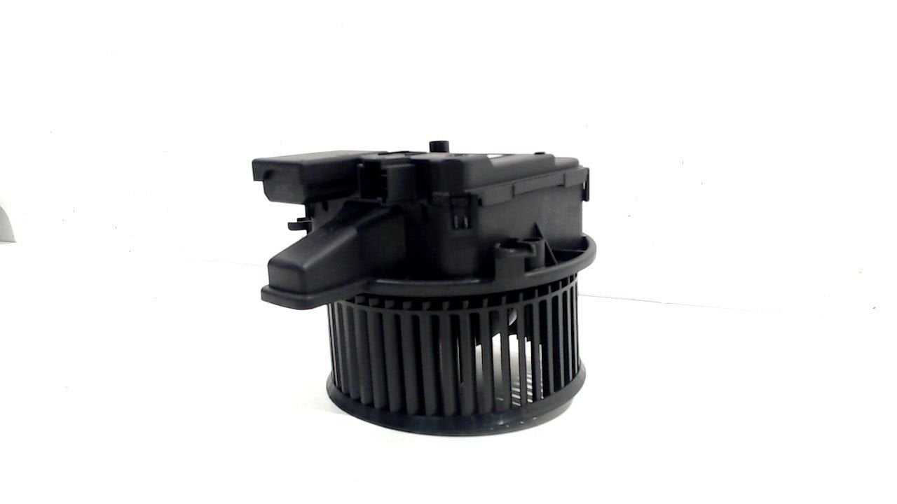 Kachel ventilator motor Audi A4, Onderdelen@venauto.nl, Van der Ven Autorecycling B.V., Gebruikt, Ettenseweg 76, 4706 PB Roosendaal, The Netherlands