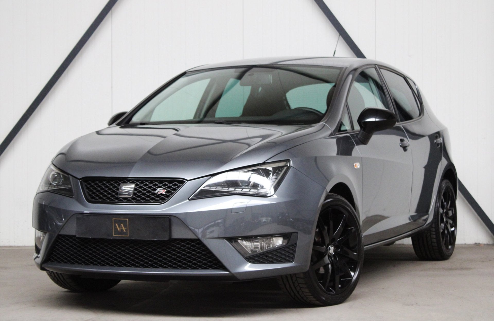 SEAT Ibiza 1.2 TSI FR l 90 PK l Bluetooth l LED, Auto's, Seat, Voorwielaandrijving, Stof, Gebruikt, Zwart