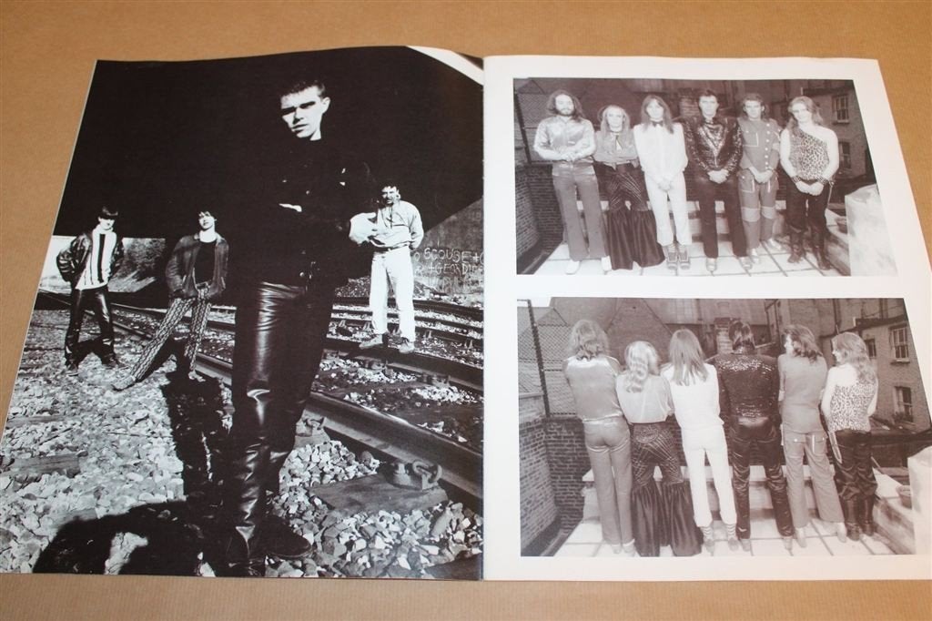 Q Magazine Vol. 6 — David Bowie Beatles Pink Floyd, Boeken, Ophalen of Verzenden, Gelezen, Artiest