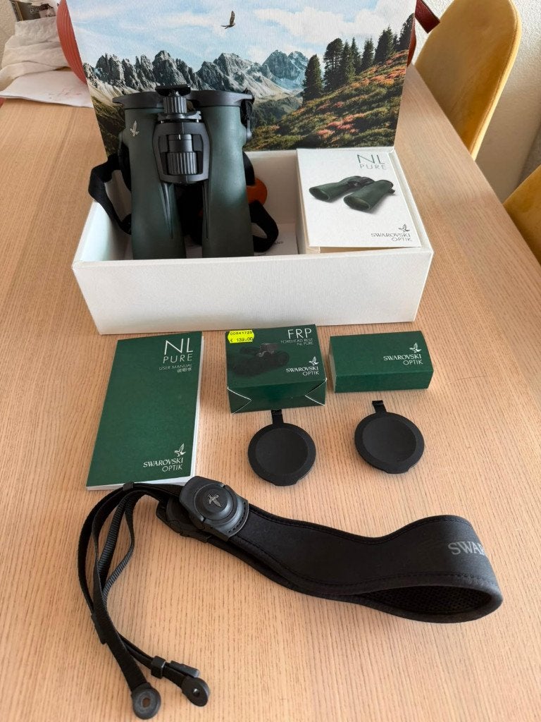 Swarovski 10x52 NL Pure verrekijker + voorhoofdsteun, Ophalen, Dakkant (recht), Zo goed als nieuw, 8 tot 12x