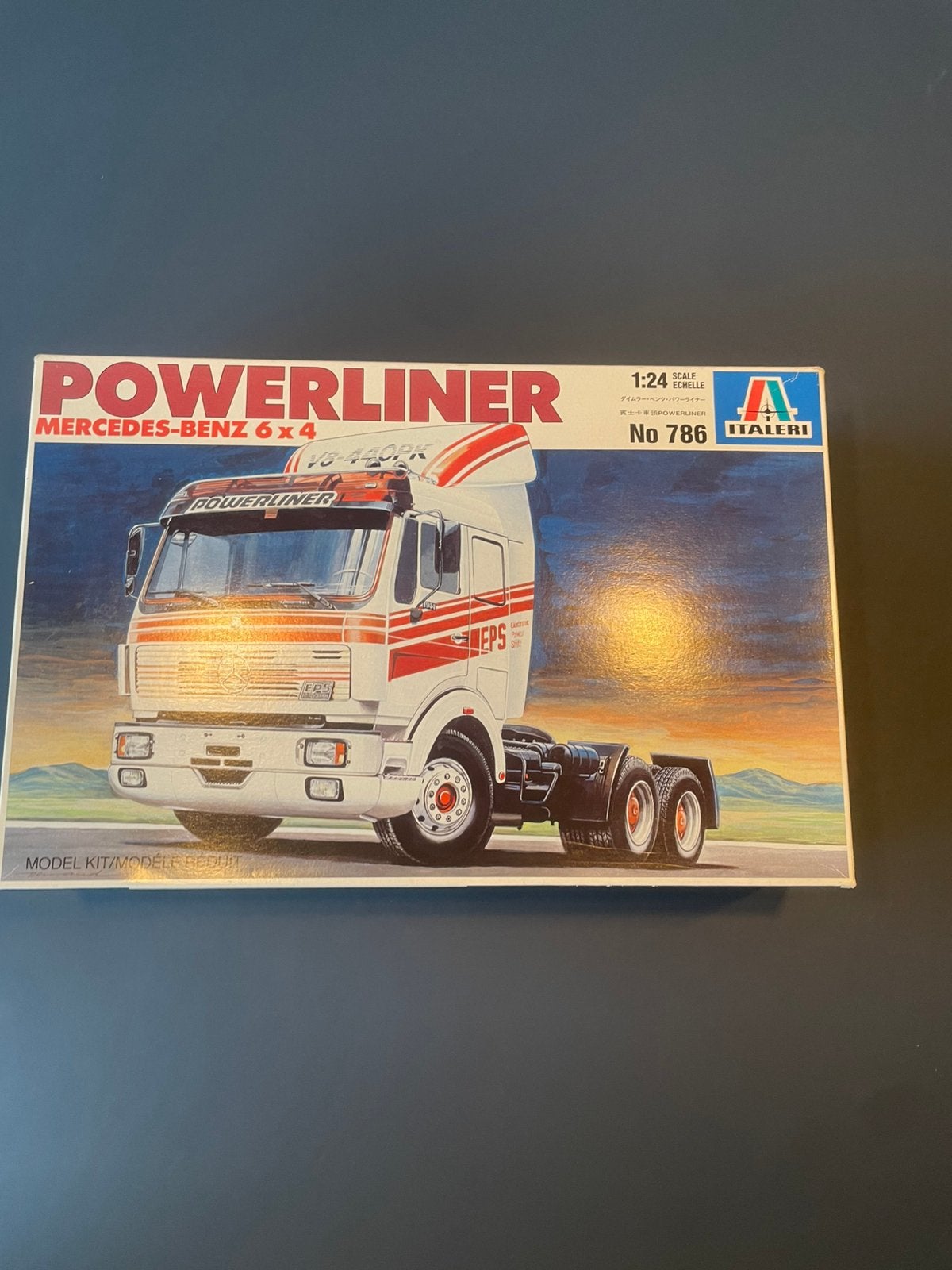 Vintage Italeri 786 Mercedes-Benz Powerliner 6x4 1:24, Hobby en Vrije tijd, Modelbouw | Auto's en Voertuigen, Italeri, Groter dan 1:32