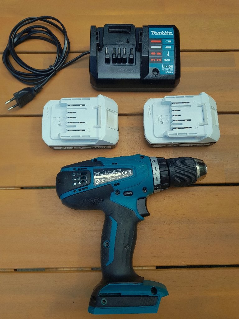 Makita schroef boormachine  18V  2 accu's    schroefmachine, Verzenden, Boor- en Schroefmachine, Variabele snelheid