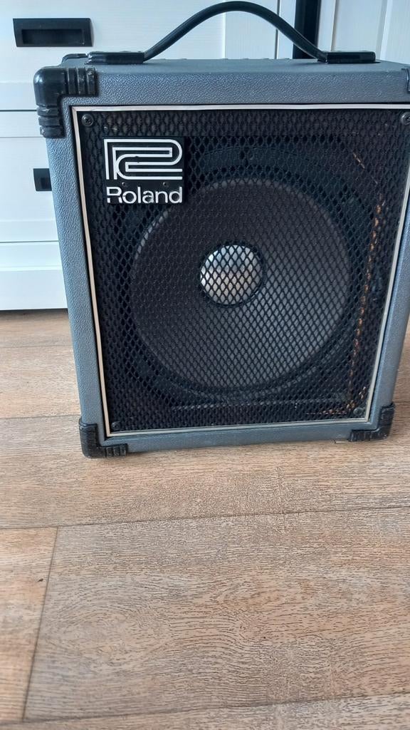 Roland Super Cube 60 gitaarversterker, Ophalen
