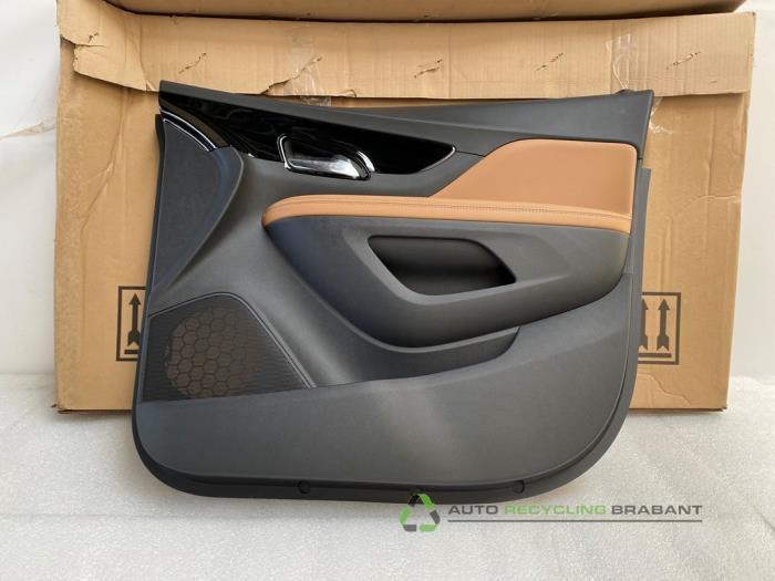 Portierbekleding 4Deurs rechts-voor van een Opel Mokka, Gebruikt, -, -, Opel