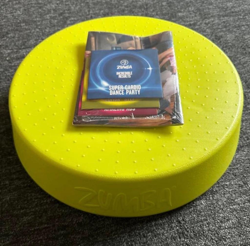 Zumba Step met DVD-set - Balansbord voor fitness, Ophalen of Verzenden, Nieuw, Benen, Balansbord