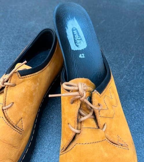 Wolky okerkleurige schoenen maat 42[v], Kleding | Dames, Schoenen, Geel, Ophalen of Verzenden, Sneakers of Gympen, Zo goed als nieuw