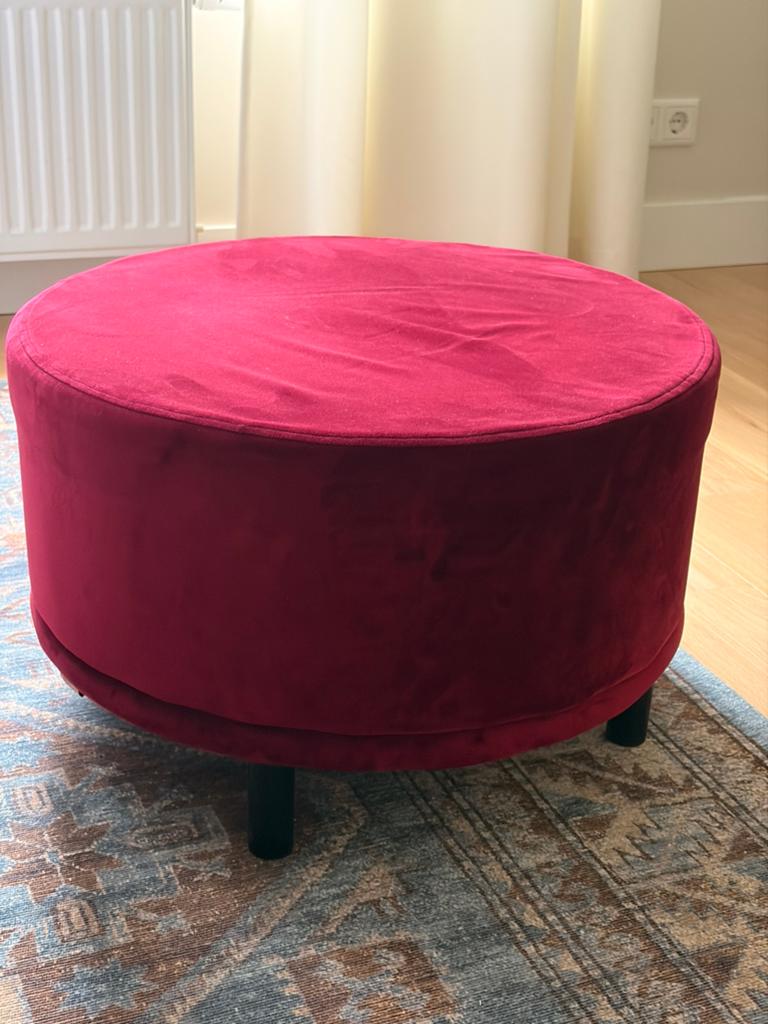 Poef velvet paars, Ophalen, Rond, Minder dan 50 cm, Zo goed als nieuw