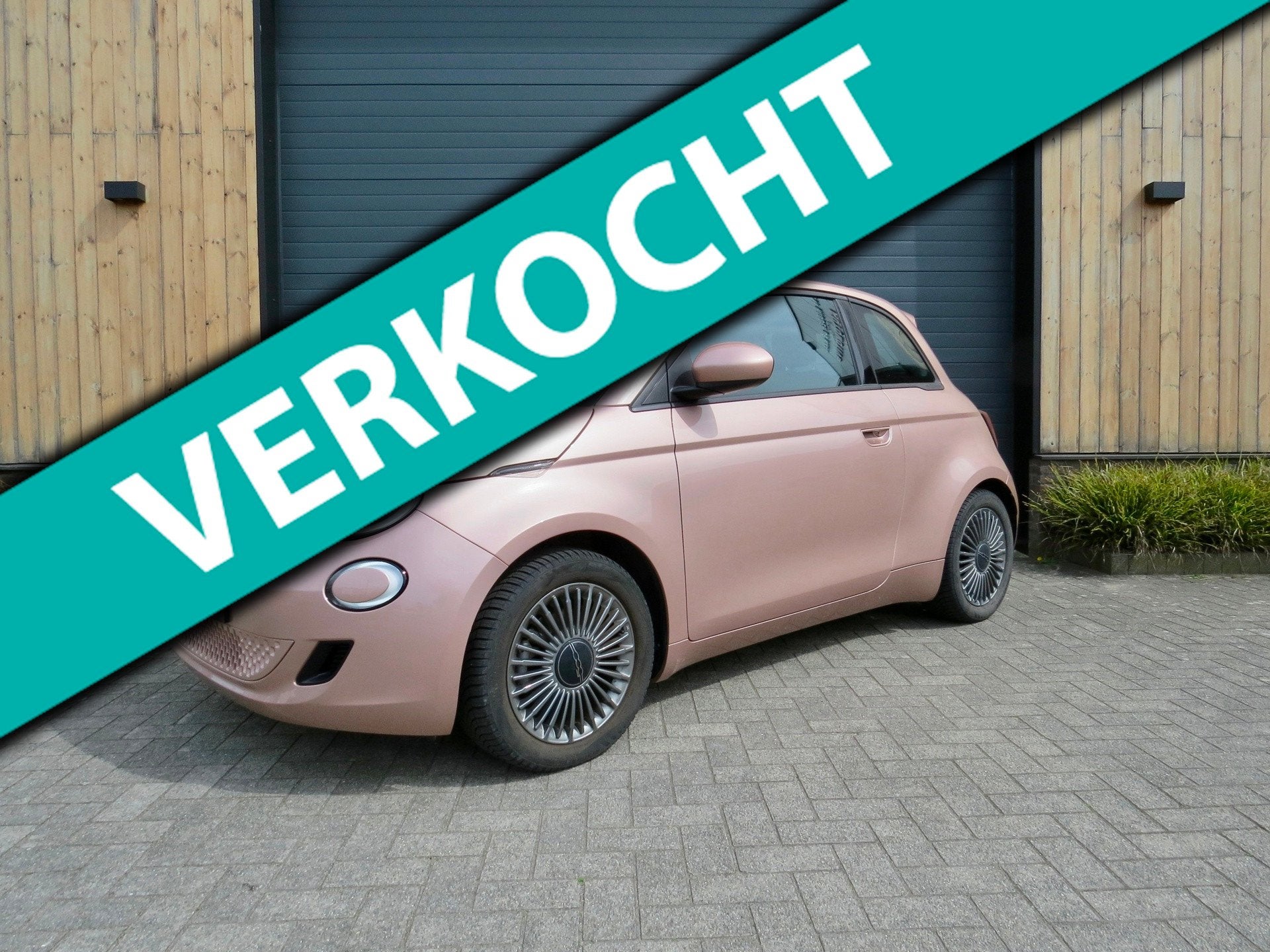 Fiat 500e Icon 42 kWh *Navi *Carplay *Rose *Unieke kleur, Auto's, Stof, Gebruikt, Overige kleuren, 4 stoelen