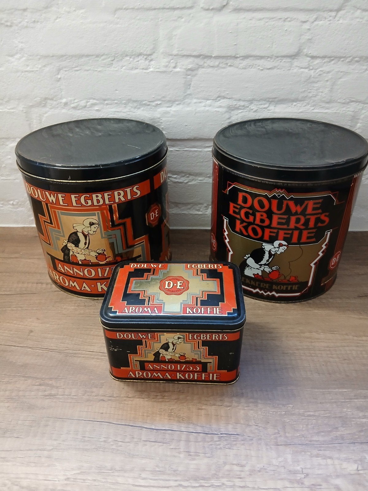 3 Douwe Egberts blikken - Koffie Aroma Anno 1753, Ophalen of Verzenden, Gebruikt, Koffie, Douwe Egberts