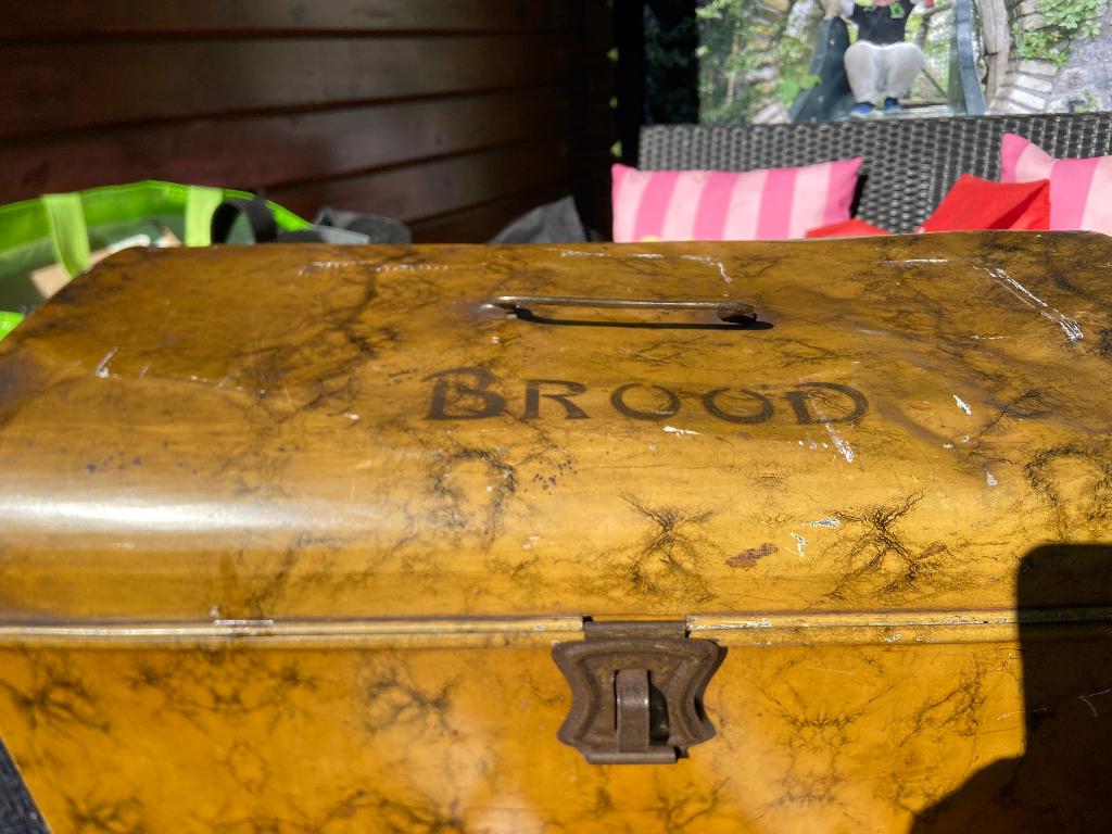 antiek oude broodtrommel, Ophalen of Verzenden