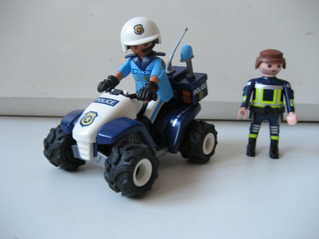 politie quad met agenten, Ophalen of Verzenden, Zo goed als nieuw