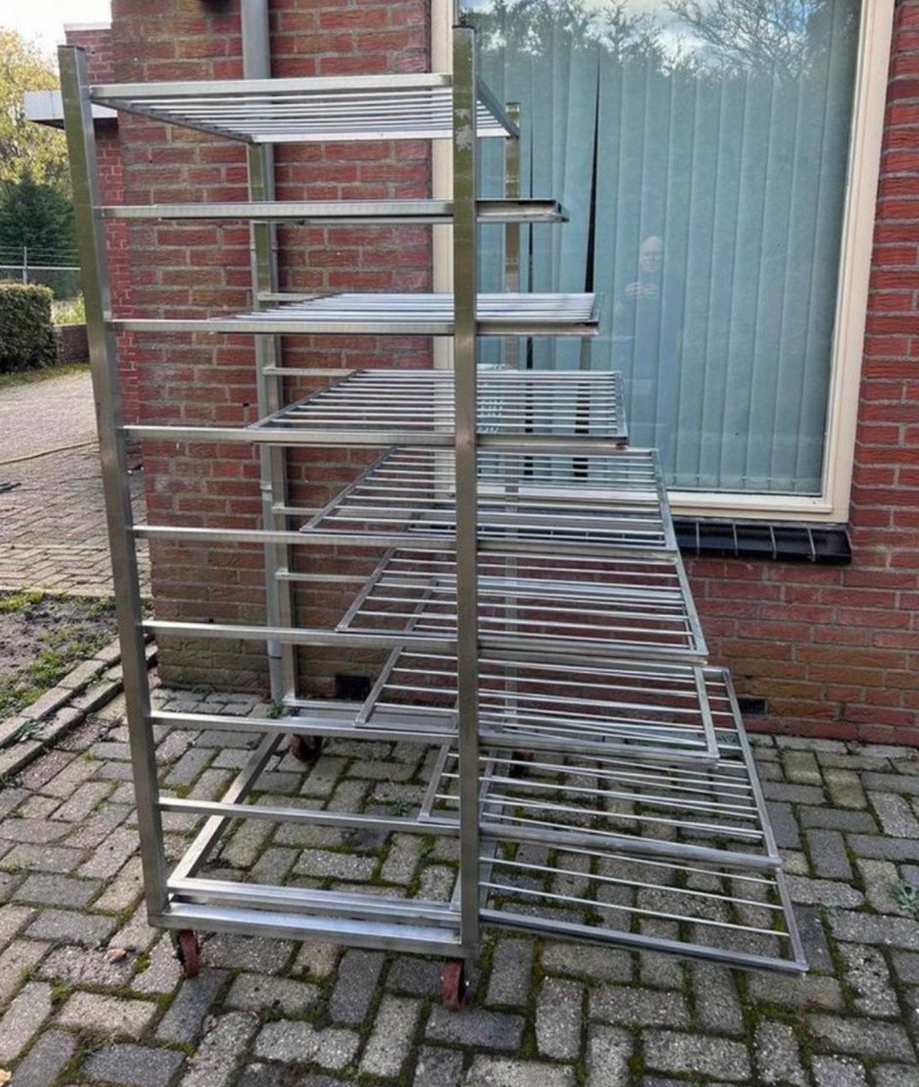 RVS Bakkerijrek op wielen - 2 stuks beschikbaar, Ophalen