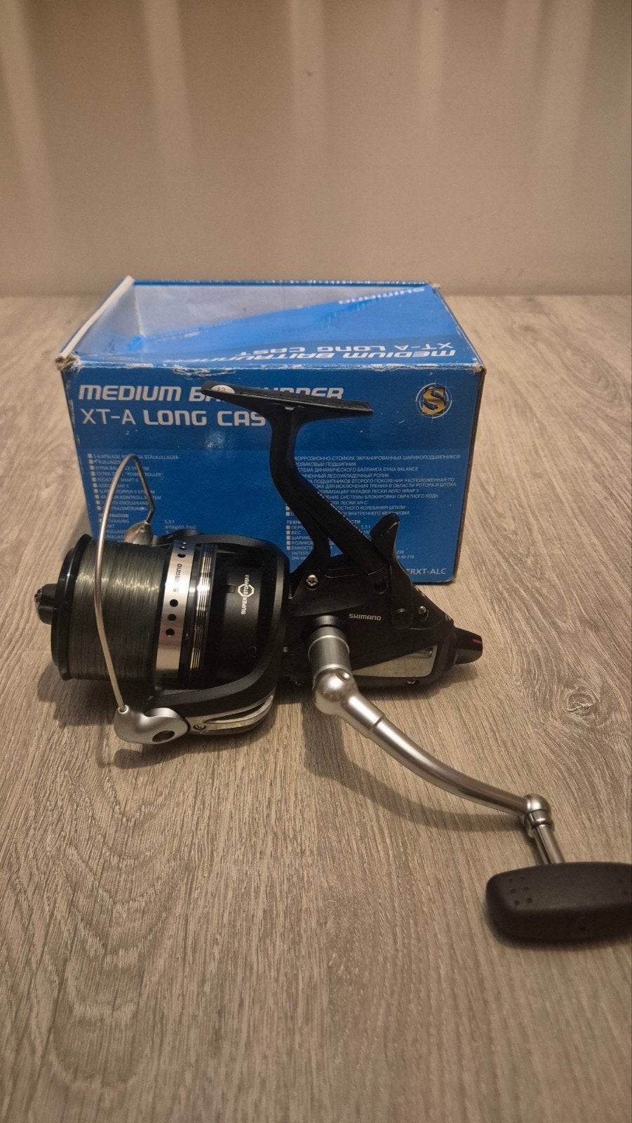 Shimano Medium Baitrunner XT-A Long Cast – Zeer nette staat, Ophalen of Verzenden, Zo goed als nieuw, Molen