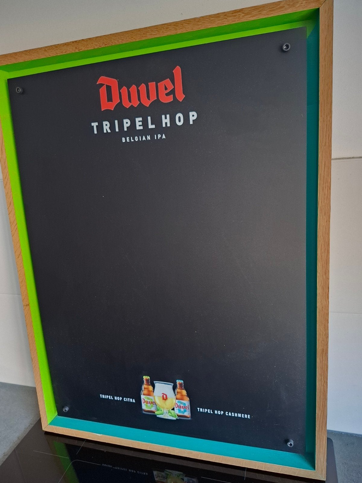 zo goed als nieuw Duvel tripel hop krijtbord 71 x 54 cm, Verzamelen, Biermerken, Ophalen of Verzenden, Zo goed als nieuw, Reclamebord, Plaat of Schild
