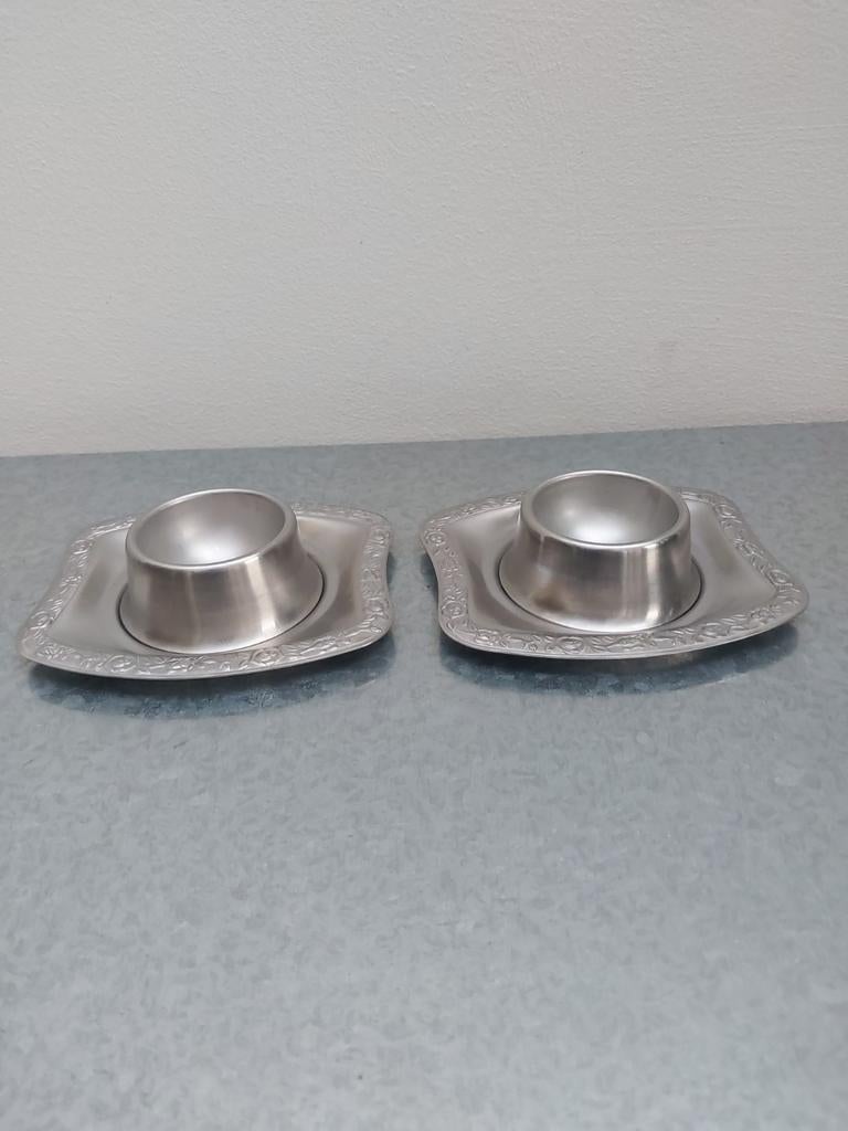 Vintage set van 2 rvs eierdopjes met schotel, Ophalen of Verzenden