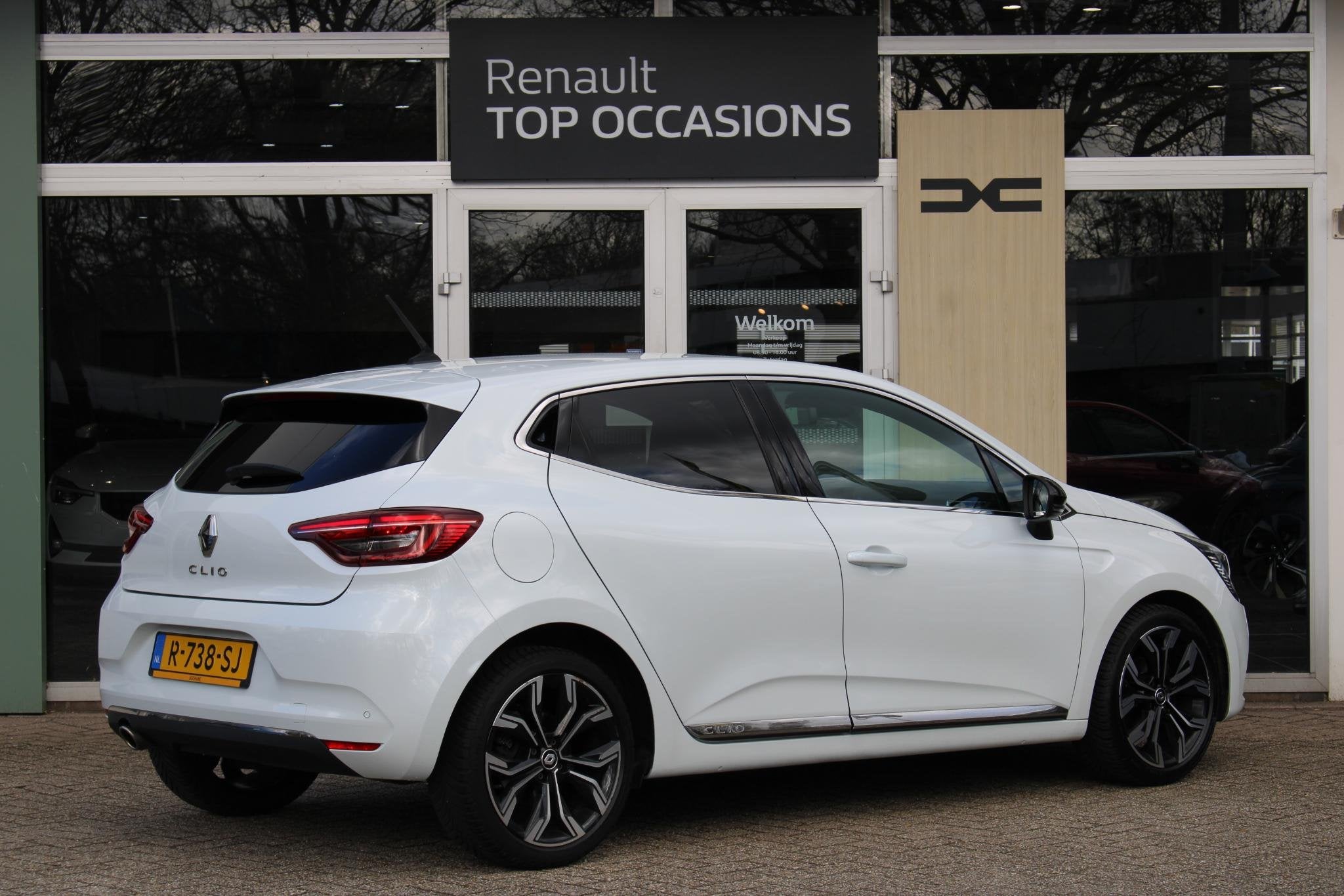 Renault Clio 1.0 TCe 90 Techno | Apple CarPlay / Android Aut, Auto's, Gebruikt, Met garantie (alle), Leder en Stof, Bedrijf