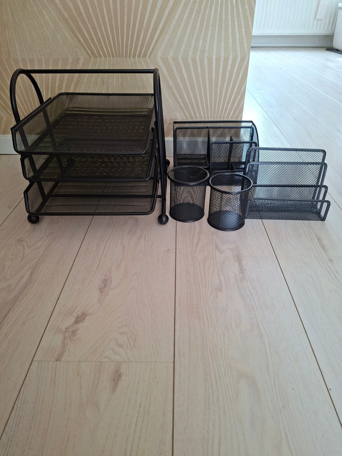 Zwart, bureau-organizers set, uitschuifbaar, postvak, bakjes, Ophalen of Verzenden, Zo goed als nieuw