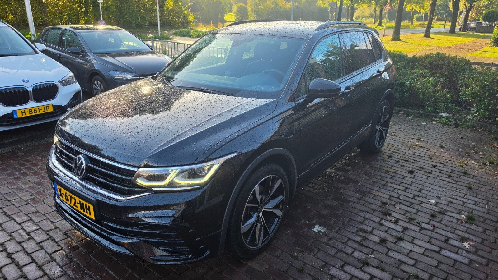 VW Tiguan 1.4 TSI Ehybrid 245pk DSG 2022 trekhaak Full optio, Auto's, 1800 kg, Zwart, 1719 kg, Zwart