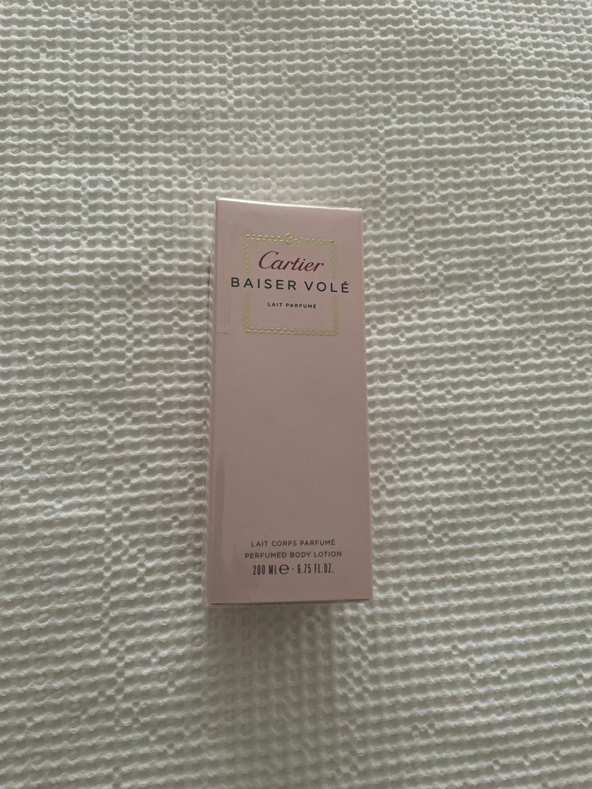 Cartier Baiser Volé Bodylotion - Nieuw en Geseald, Ophalen of Verzenden, Nieuw, Bodylotion, Crème of Olie