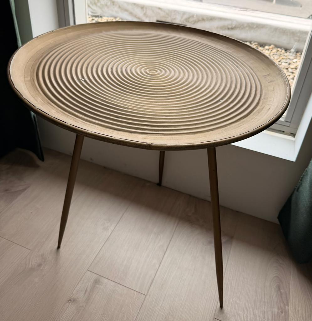 Gojdkleurige bijzettafel Loods5, Ophalen, Metaal of Aluminium, Rond, 55 tot 75 cm