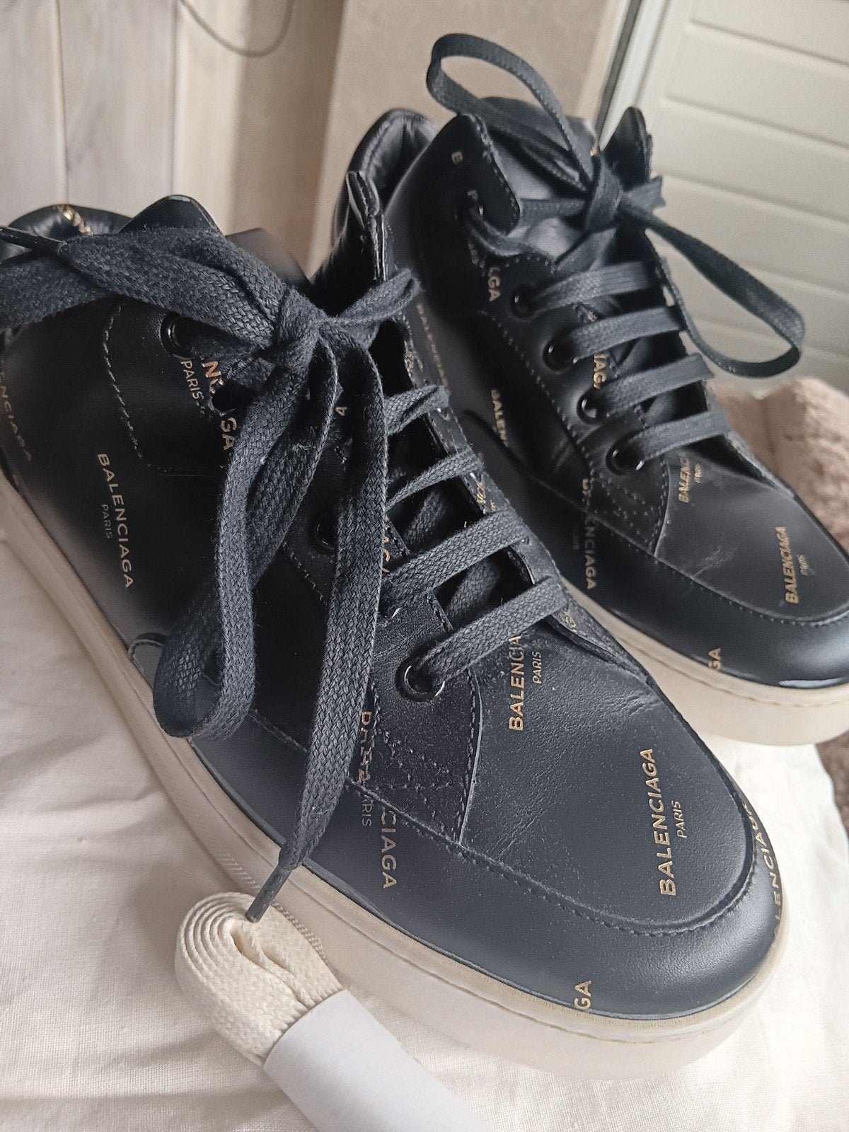 Balenciaga mt 37, Kleding | Heren, Ophalen of Verzenden, Zwart