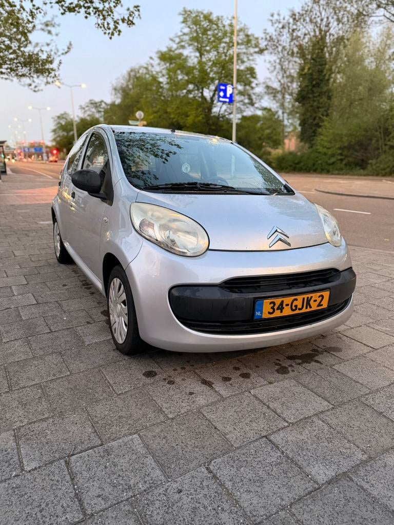 Citroën C1 1.0 5-DRS 2008 Grijs, Auto's, Voorwielaandrijving, Stof, Zwart, 4 stoelen