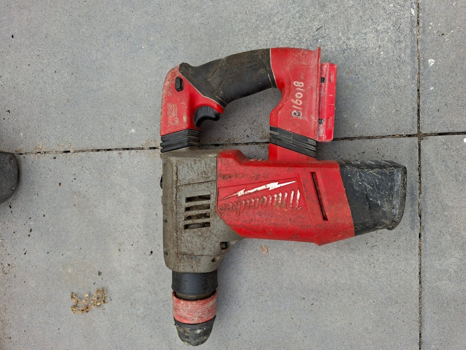 Milwauke M28 Klopboormachine, Ophalen of Verzenden, Gebruikt, Boormachine