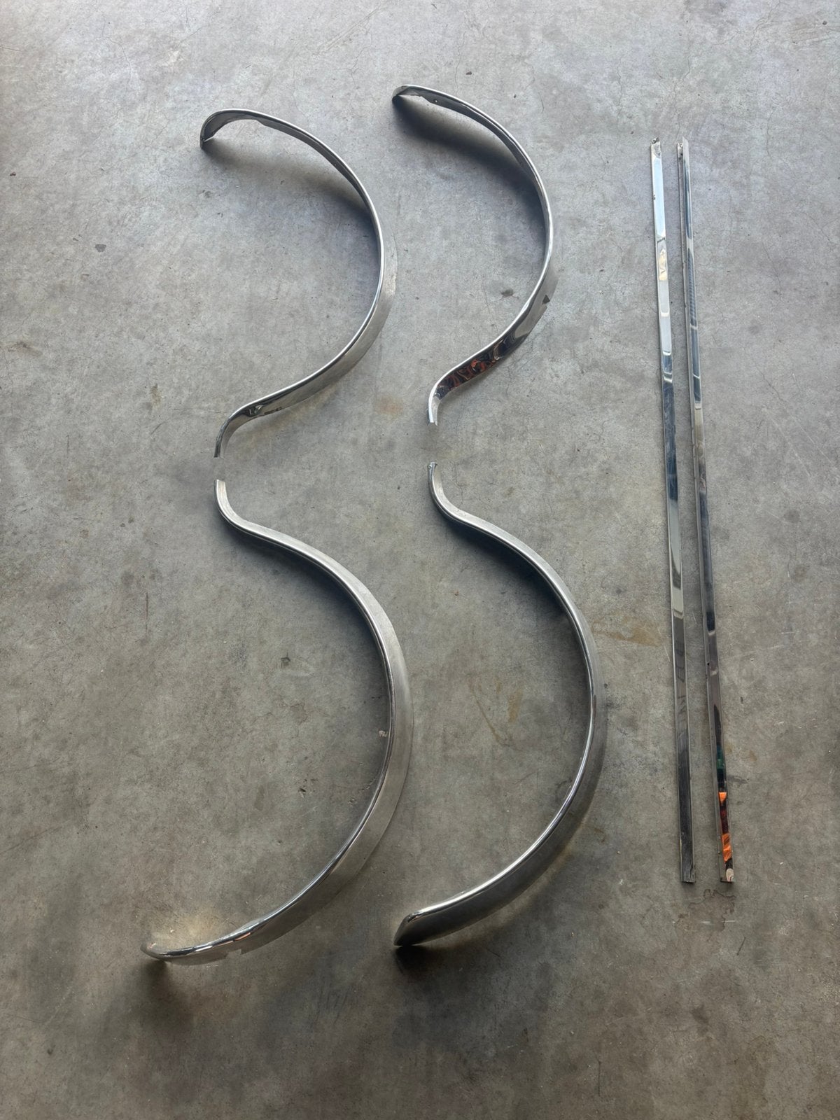 Rvs randen voor de classic mini, Ophalen
