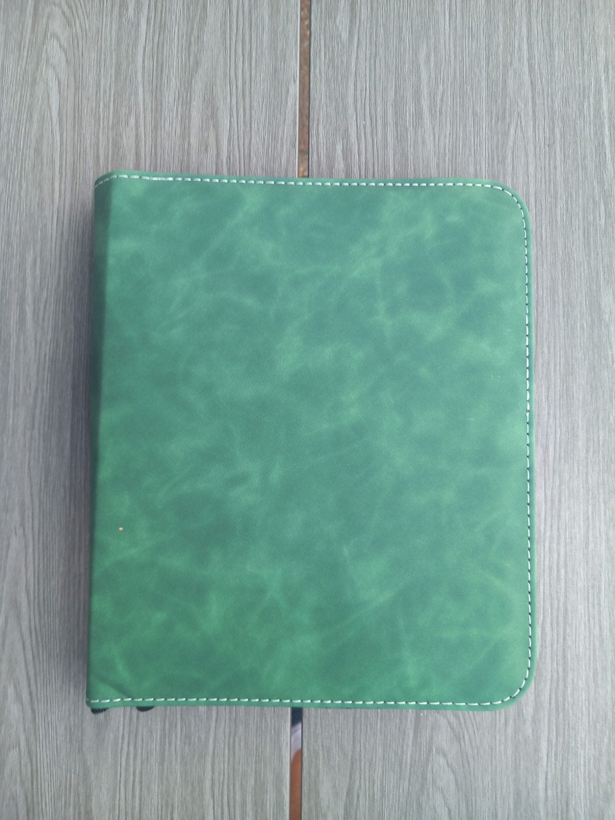 Groen verzamelalbum met rits voor kaarten, Hobby en Vrije tijd, Verzamelkaartspellen | Pokémon, Ophalen of Verzenden, Nieuw, Meerdere kaarten
