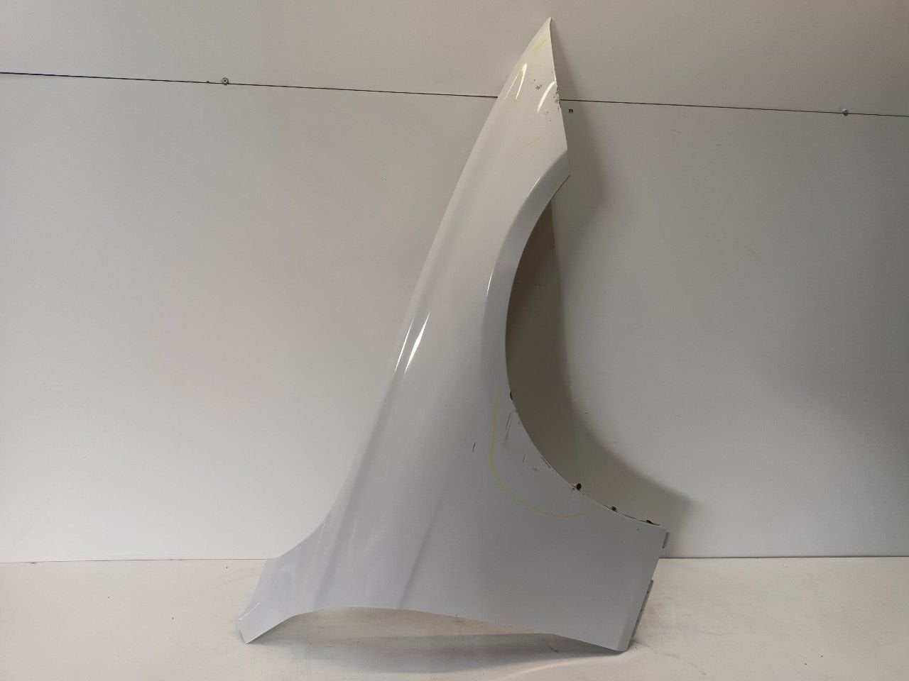 Spatbord rechts voor BMW 3 serie, Onderdelen@venauto.nl, Van der Ven Autorecycling B.V., Gebruikt, Ettenseweg 76, 4706 PB Roosendaal, The Netherlands