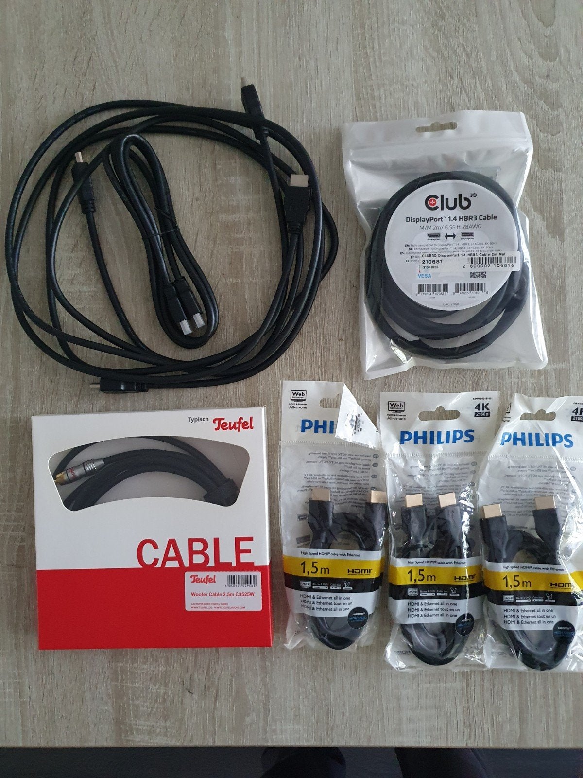 Diverse kabels: HDMI, DisplayPort, Teufel Woofer, etc., Ophalen of Verzenden, Nieuw, 2 tot 5 meter, HDMI-kabel