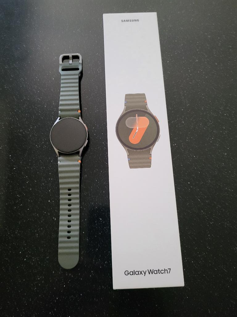 Samsung watch 7 40 mm LTE, Zwart, Ophalen of Verzenden, Zo goed als nieuw, Waterdicht