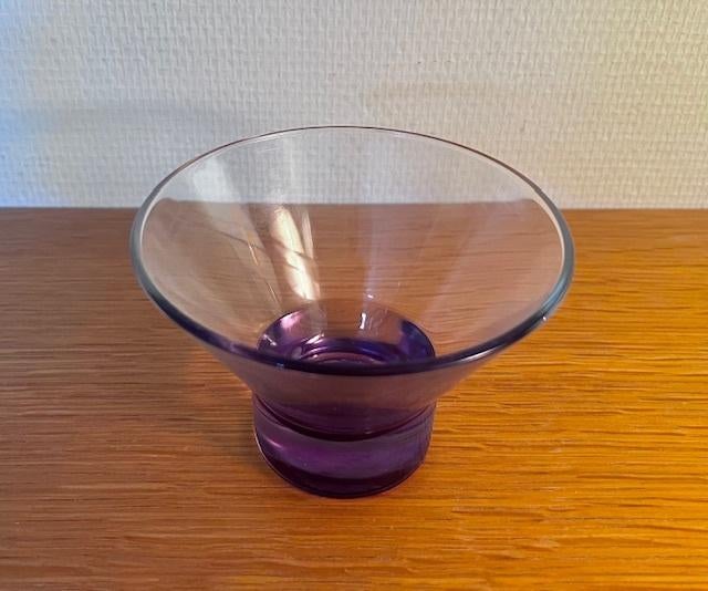 Paars glazen coctail schaaltje, Ophalen of Verzenden