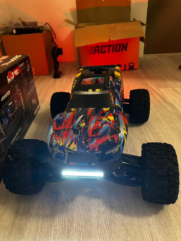 TRAXXAS MAXX +90 KM/H, Hobby en Vrije tijd, Modelbouw | Radiografisch | Auto's, Ophalen of Verzenden, Auto offroad