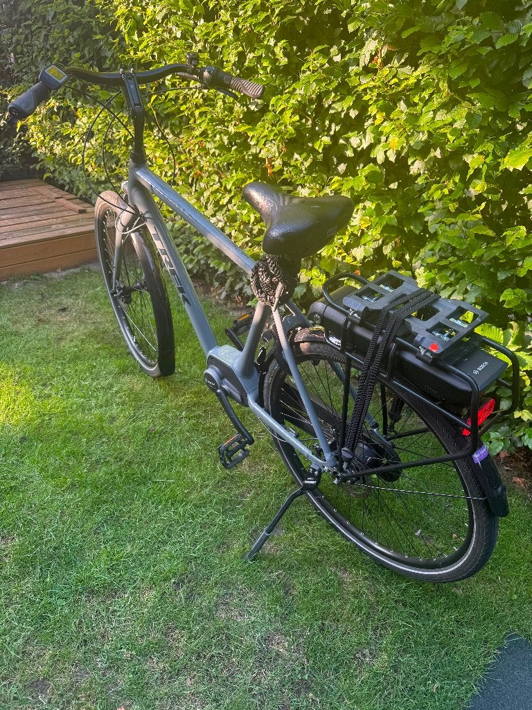 Trek Verve+ 2 elektrische fiets, Versnellingen, Zo goed als nieuw, 57 tot 61 cm, Schijfrem