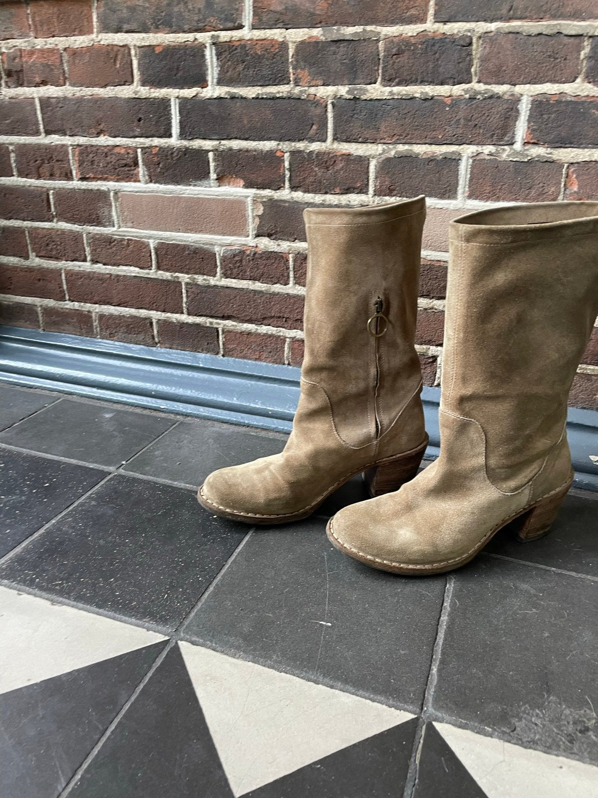 Fiorentini Baker laarzen laarsjes maat 39 suede, Hoge laarzen, Beige, Ophalen of Verzenden, Gedragen
