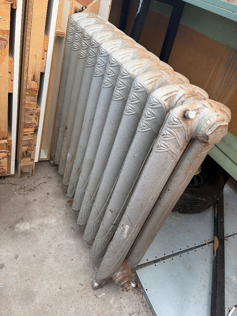 Antieke gietijzeren radiator, Gebruikt, Radiator, 150 cm of meer, Ophalen of Verzenden