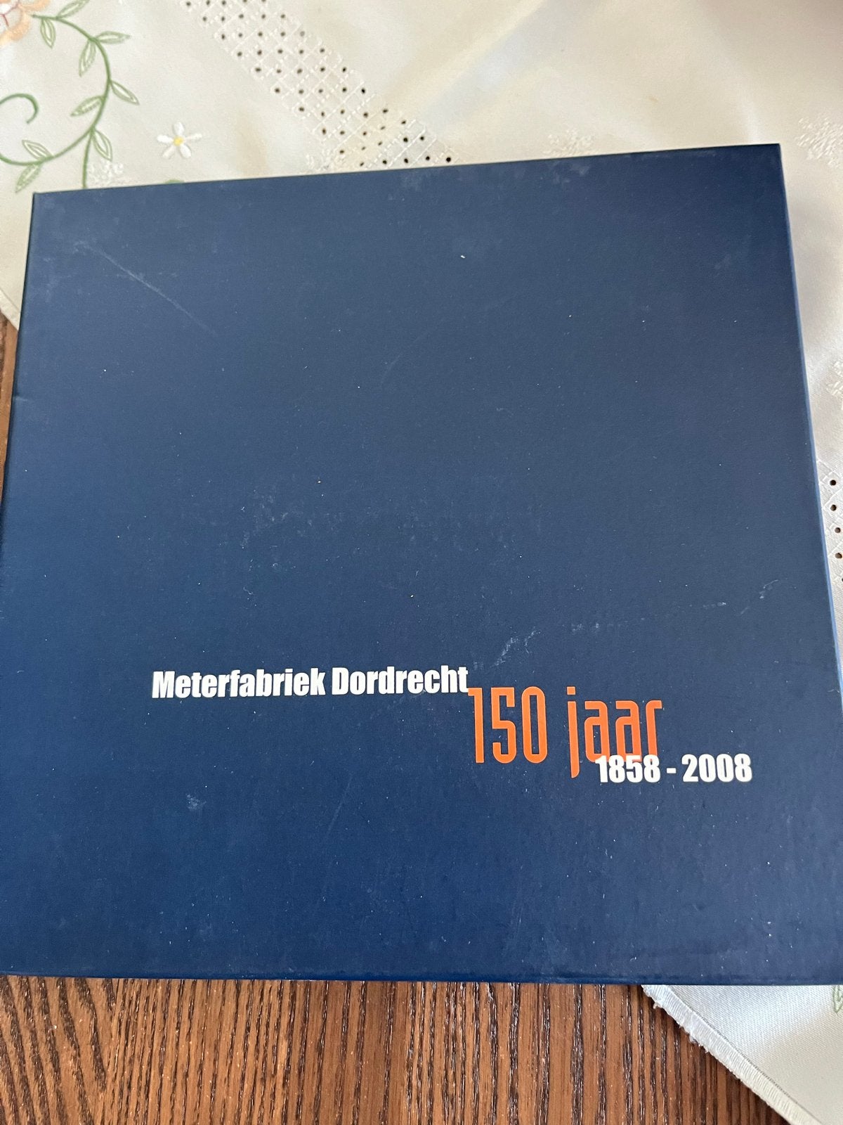 Meterfabriek Dordrecht 150 jaar 1858-2008 Jubileumboek, Ophalen of Verzenden, 20e eeuw of later, Zo goed als nieuw