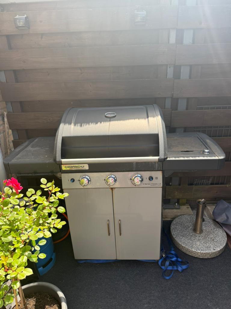 BBQ, Ophalen, Gebruikt