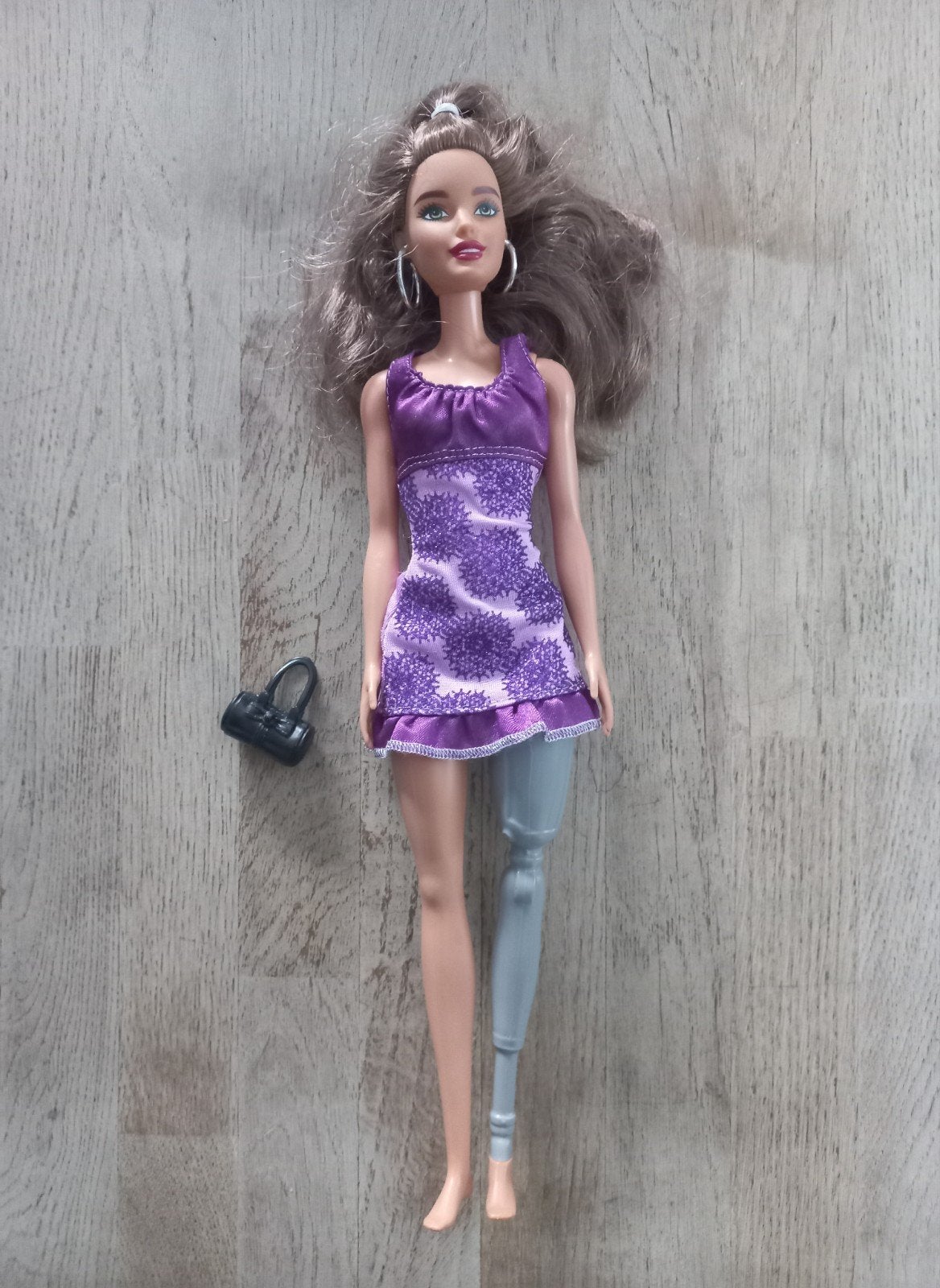 Barbie Fashionistas met beenprothese.
Kunstbeen., Ophalen of Verzenden, Zo goed als nieuw, Barbie