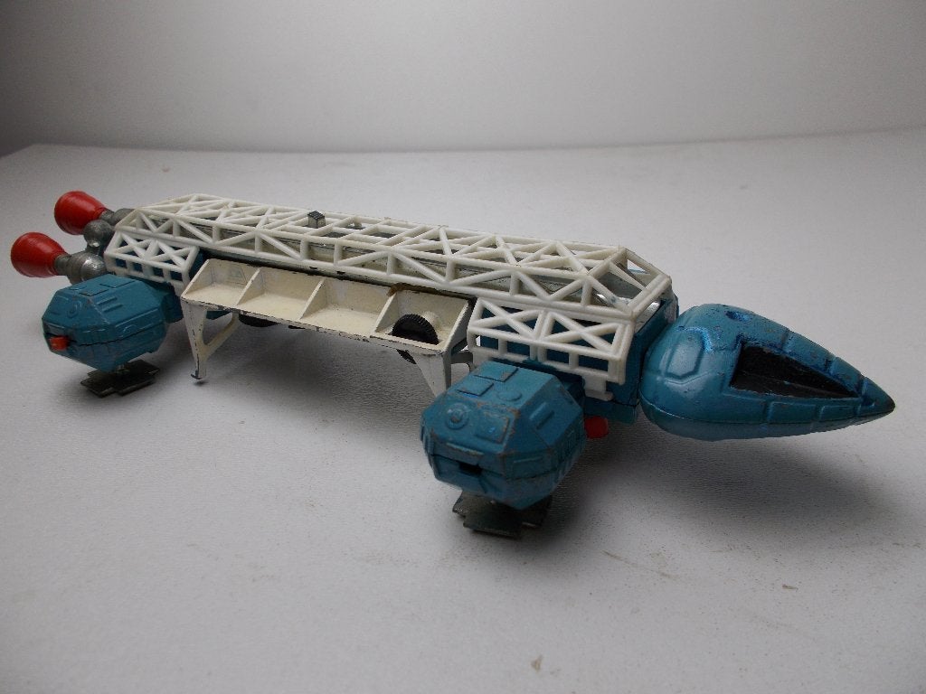 1974 Dinky Toys 360 EAGLE FREIGHTER (Blue) uit SPACE 1999 -A, Ophalen of Verzenden, Zo goed als nieuw, Overige typen, Dinky Toys