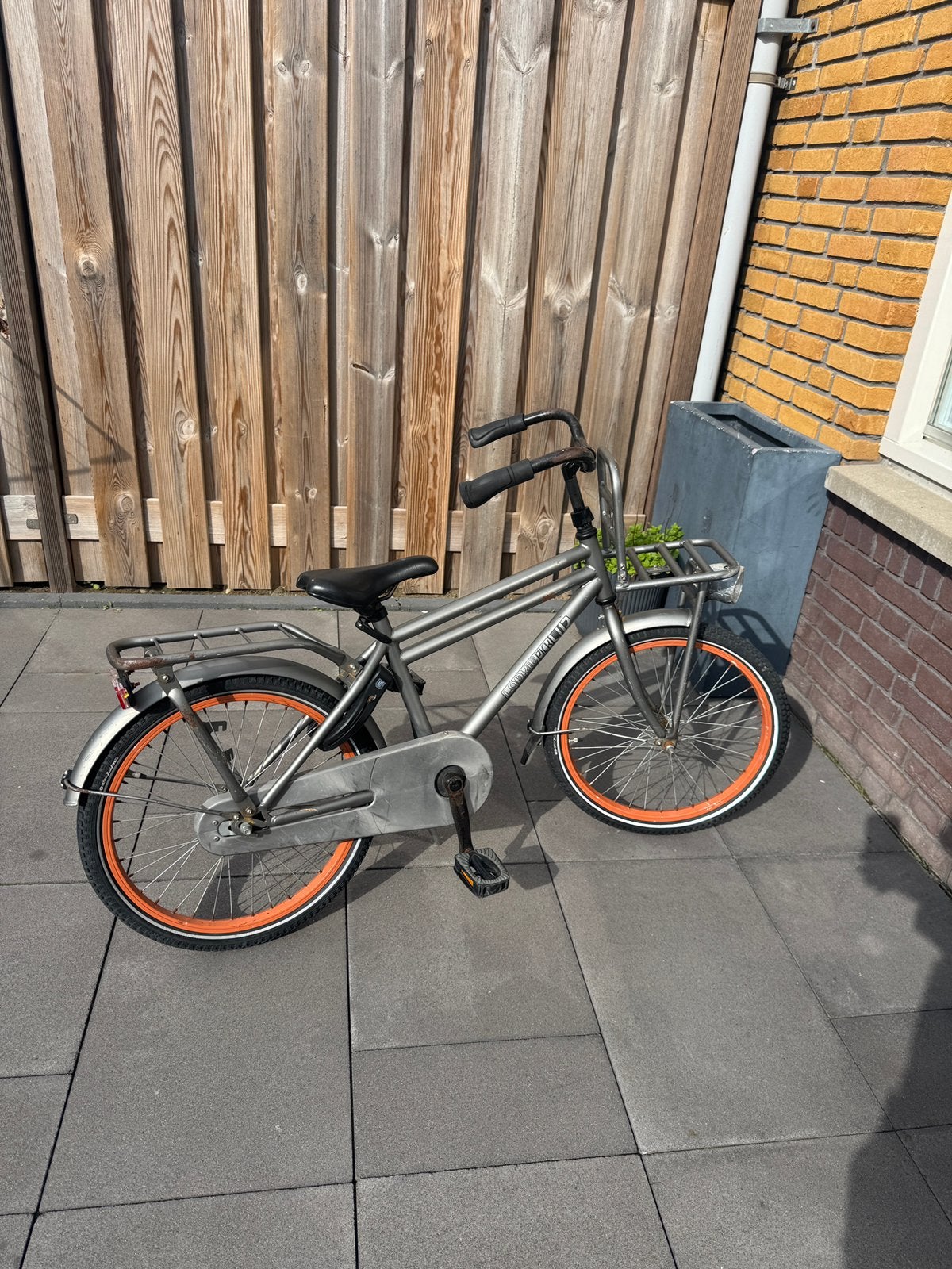 Mooi jongensfiets, Ophalen, Zo goed als nieuw