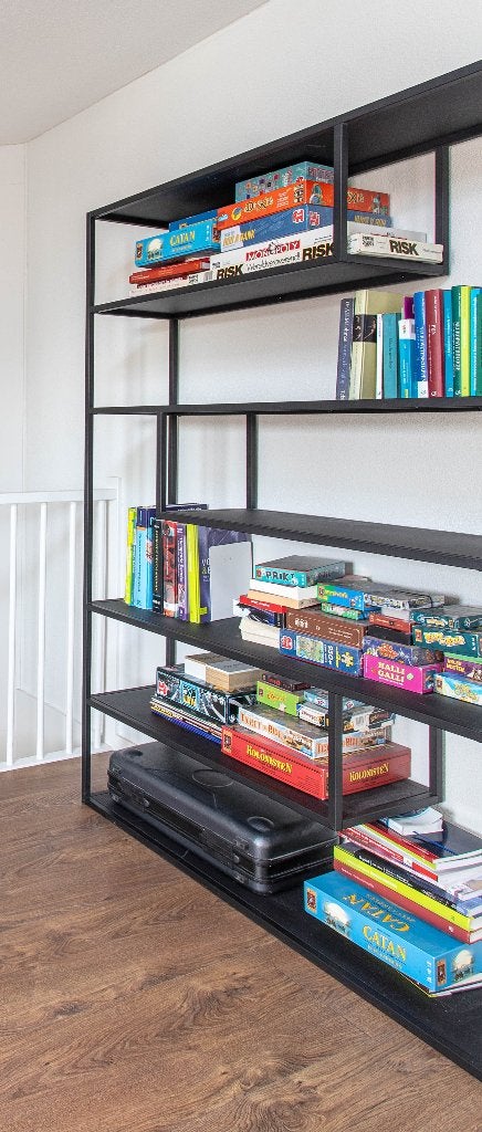 Zwarte metalen open kast / boekenrek, Huis en Inrichting, Ophalen, Met plank(en), 100 tot 150 cm, Modern, Industrieel, Minimalistisch