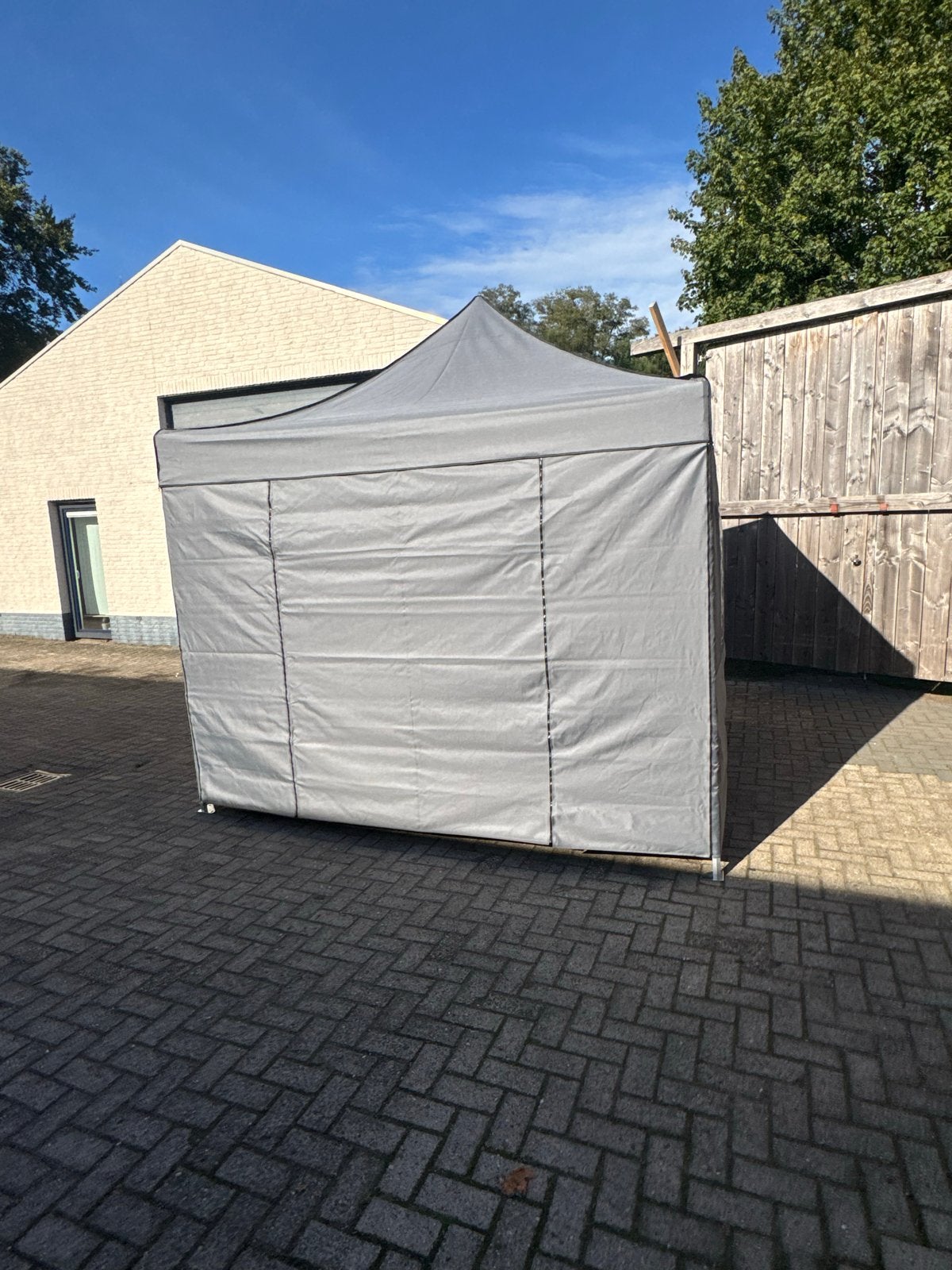 Foto 3 van Partytent 3x3m Grijs – 40mm Hex Frame + Zijwanden