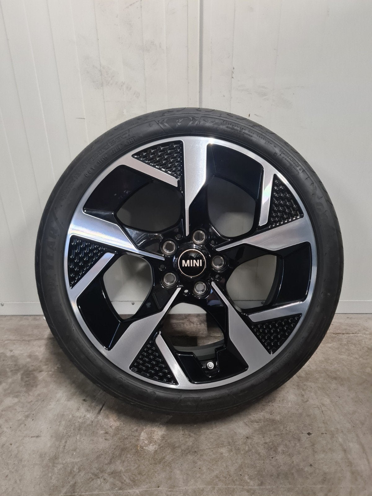 18' Mini Cooper F65 F66 F67 Styling 958 met zomerbanden, 18 inch, Banden en Velgen, Ophalen of Verzenden, Personenwagen